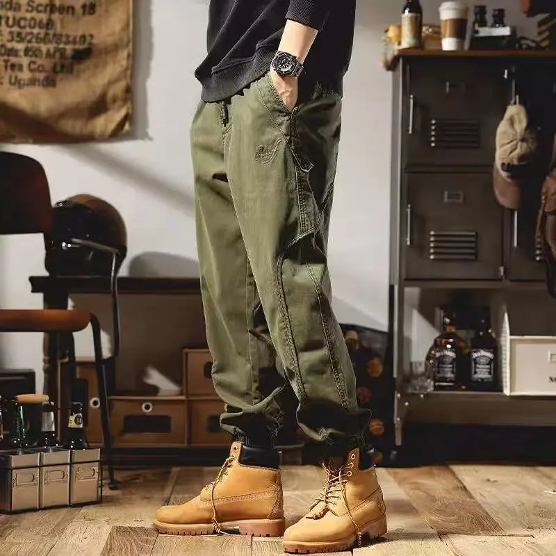 Pantaloni classici in cotone americano