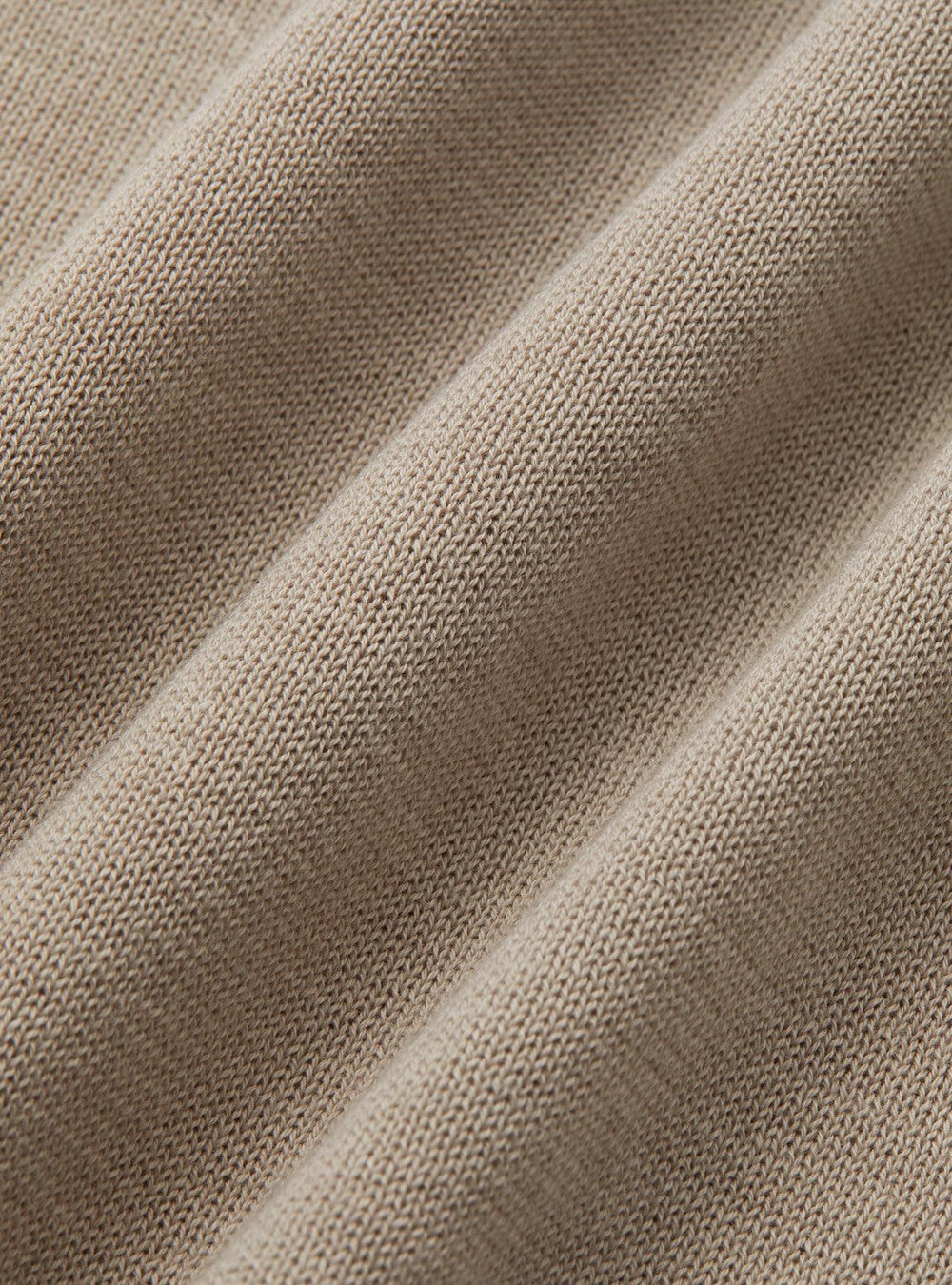 Polo Minimalista Elegante Uomo