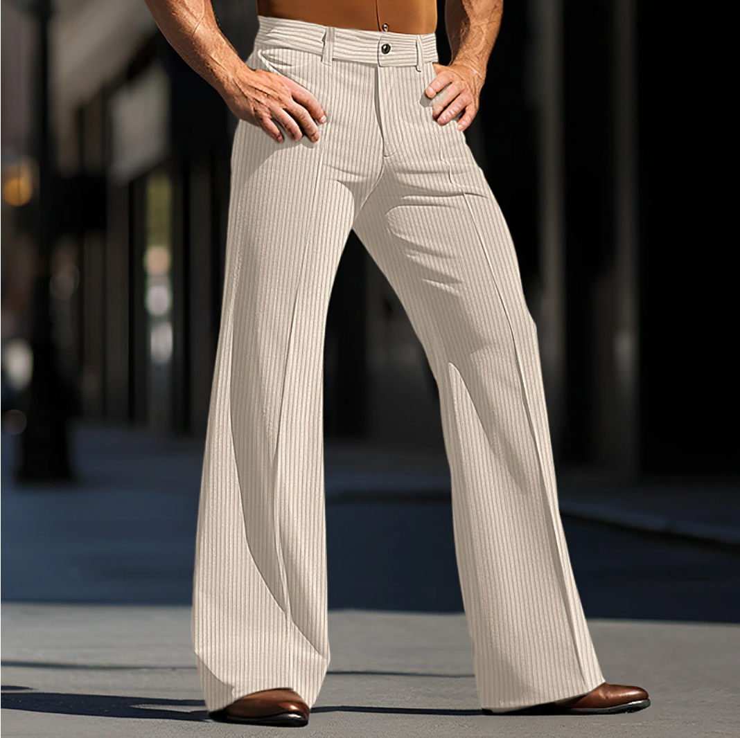 Pantaloni in Velours Côtelé Evasé alla Moda