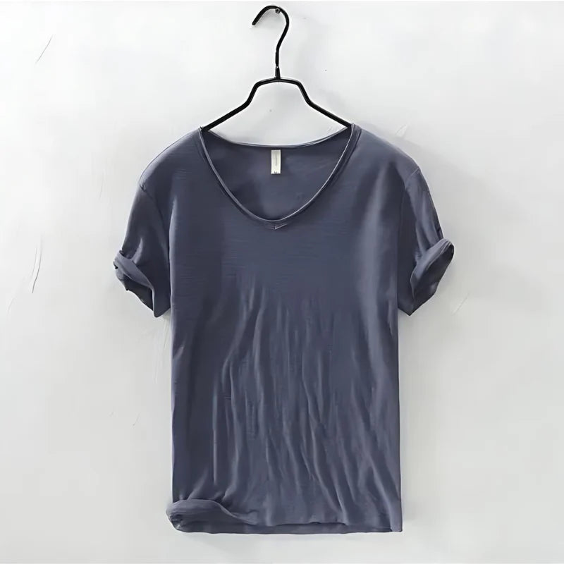 Matteo | T-shirt leggero con scollo a V da uomo