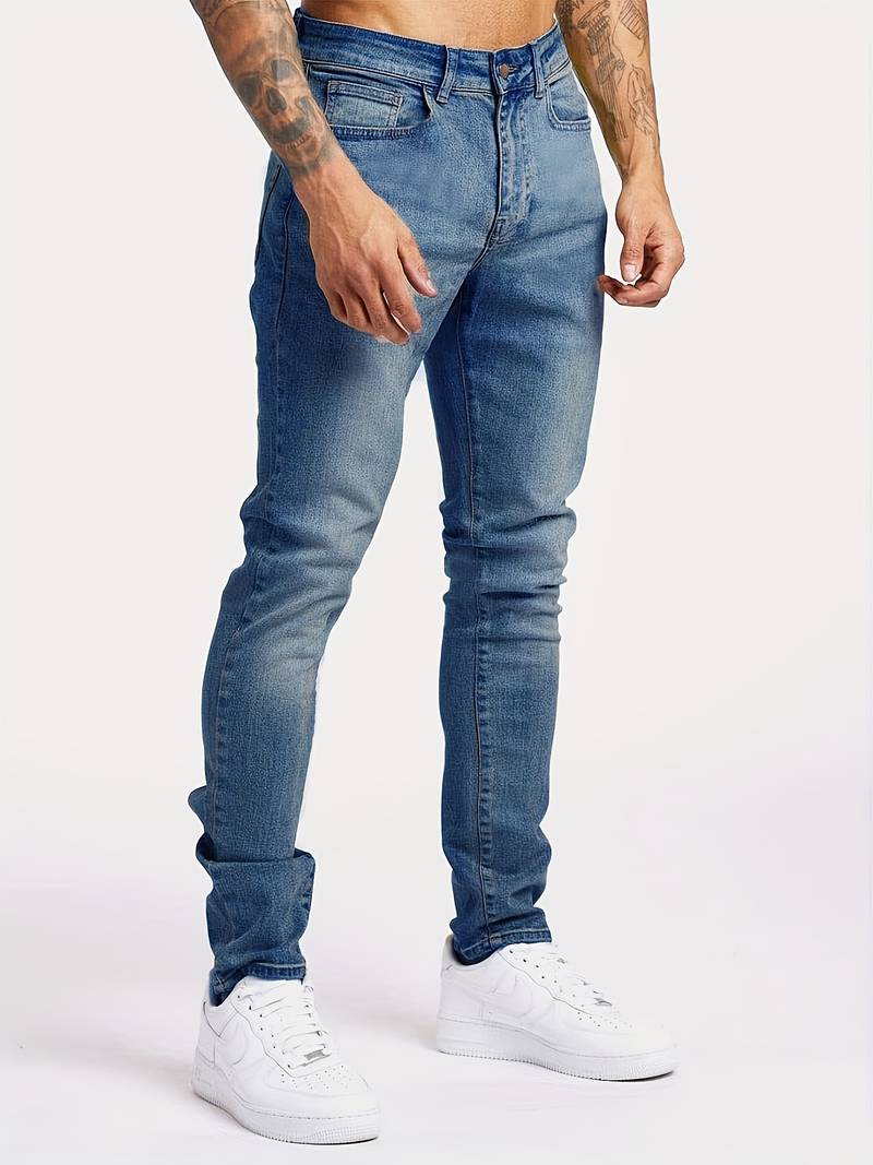 Luca | Jeans stile urbano per uomo