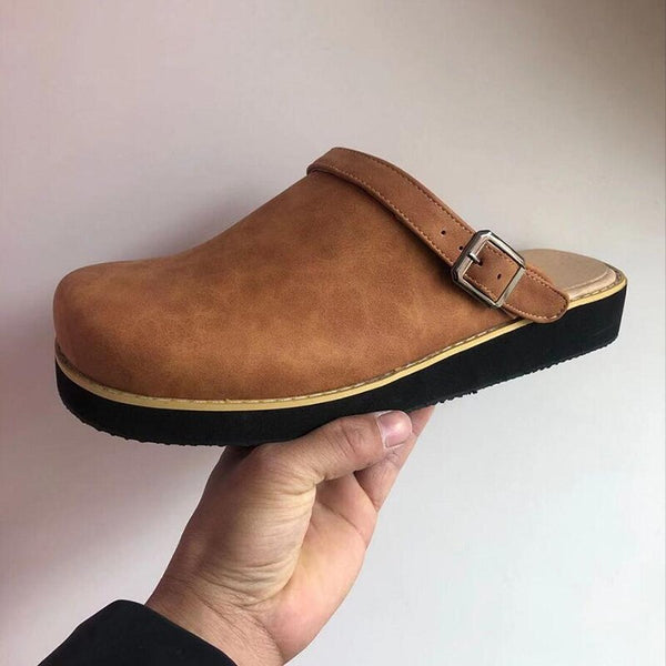 Giovanni Milano - sandali ortopedici